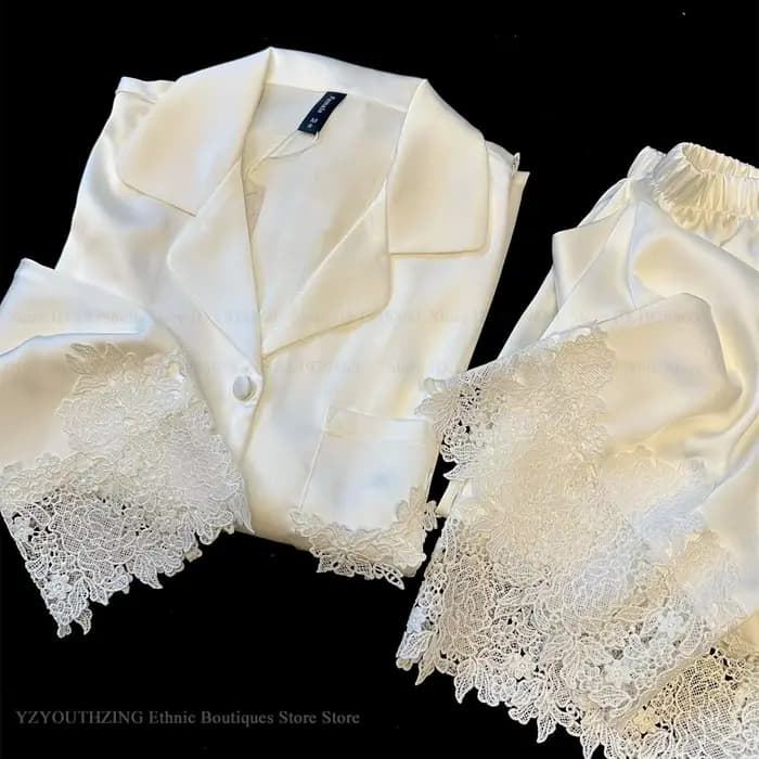 Ensemble de pyjama en dentelle de satin blanc pour femme