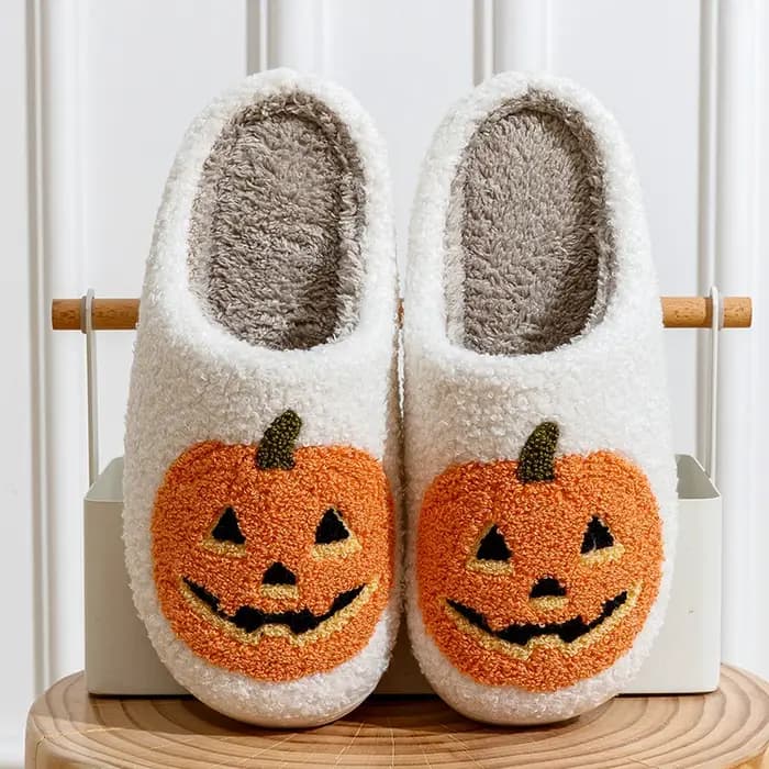 Classiques citrouille Halloween chaussons pour femmes hiver intérieur dessin animé confort maison chambre doux casual plat en peluche chaussures pour cadeau