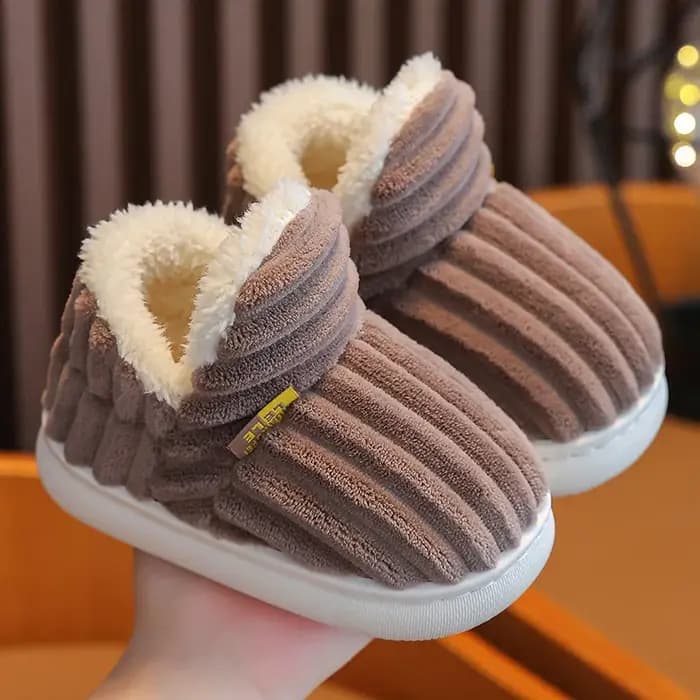 Chaussons d'hiver chauds en coton pour garçons et filles, pantoufles en coton à bout fermé pour adultes et enfants, claquettes à semelle épaisse et souple, chaussures antidérapantes pour hommes et fem