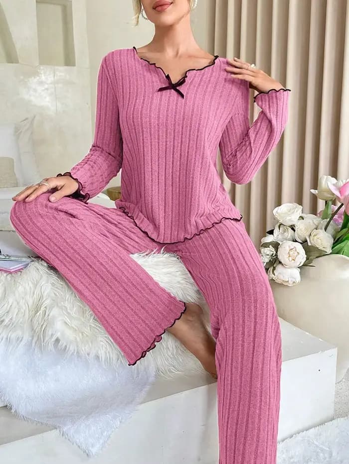 Flanelle vêtements de nuit chauds femmes pyjama décontracté ensemble à manches longues T-shirt haut et pantalon