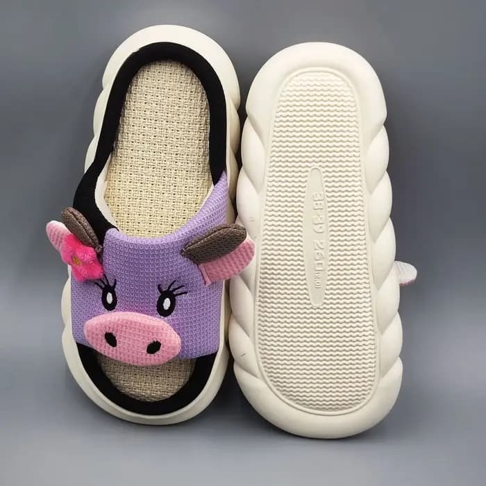 Mignonnes pantoufles en forme de vache pour femmes et hommes