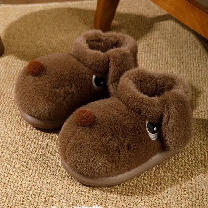 Pantoufles d'intérieur moelleuses en fausse fourrure pour hommes et femmes