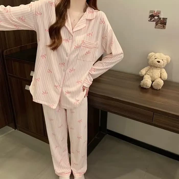 Nouvel ensemble de pyjama décontracté en tissu froissé à manches longues pour étudiantes et femmes