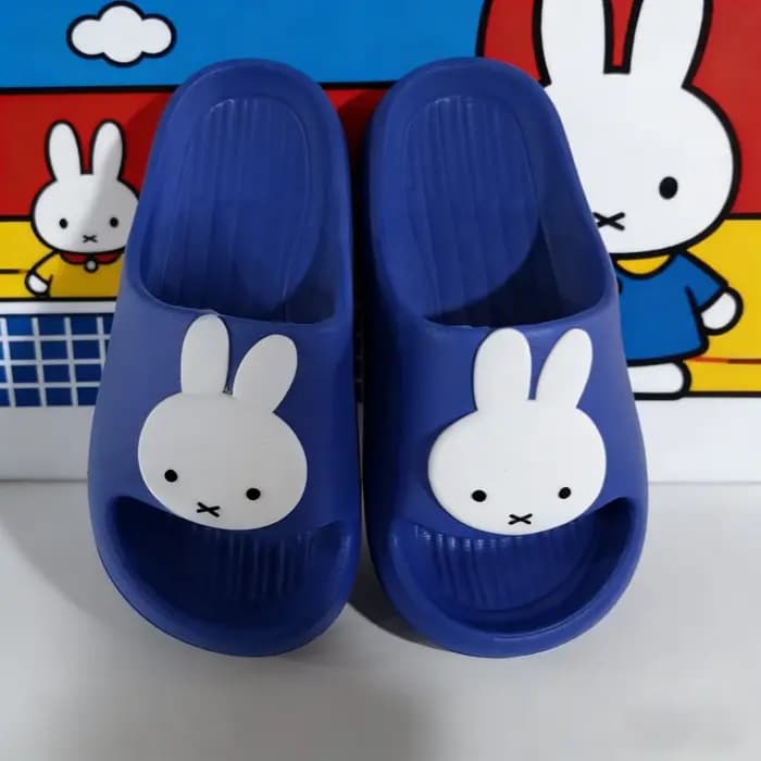Mignonnes pantoufles antidérapantes Miffy pour hommes et femmes en EVA
