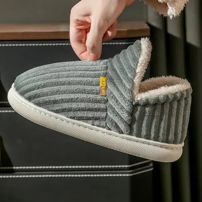 Pantoufles d'hiver en fourrure pour femmes et hommes