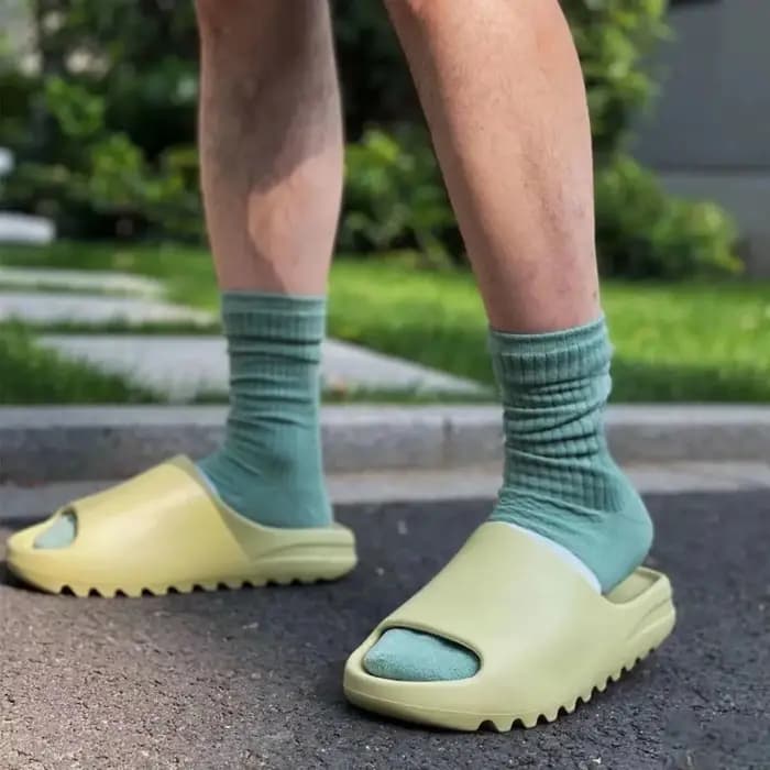Chaussons antidérapants à plateforme épaisse et douce pour femmes et hommes