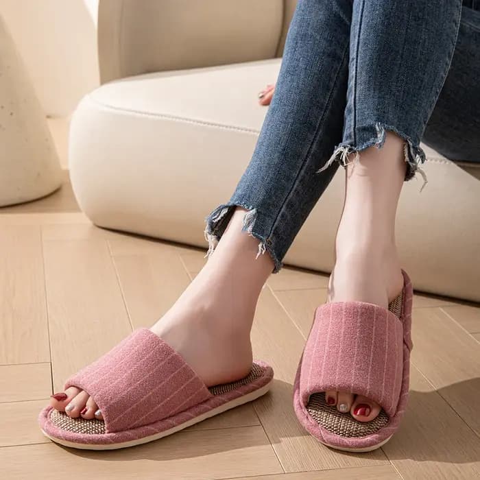 Pantoufles de printemps et d'automne pour femmes