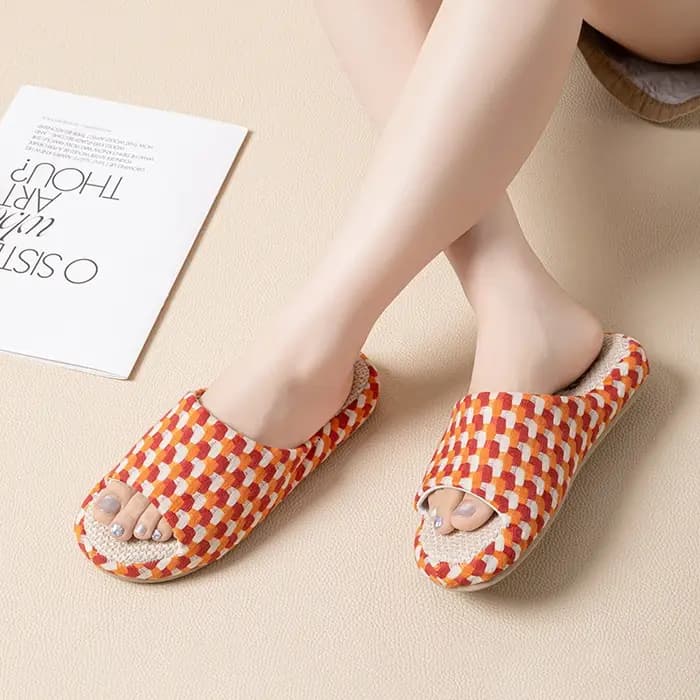 Nouvelles pantoufles plates en lin pour femmes