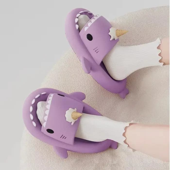 Pantoufles requin pour hommes et femmes