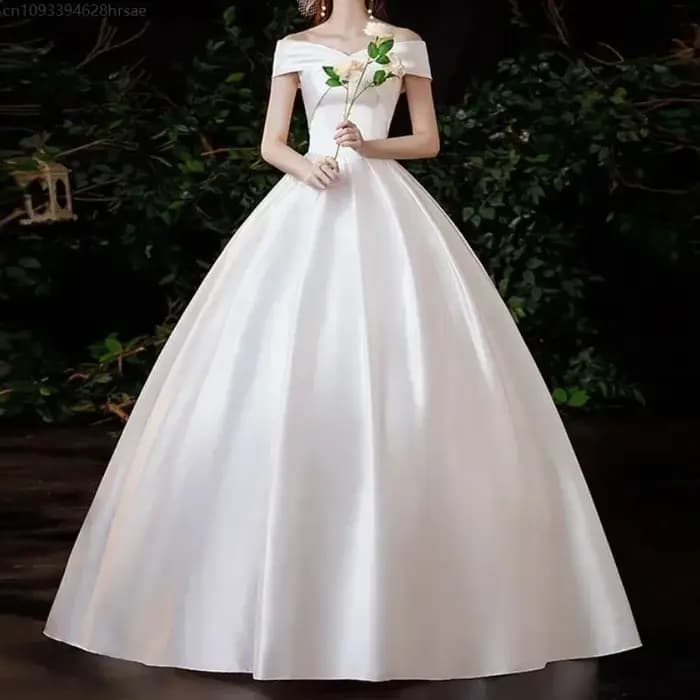 Robe de soirée élégante en satin pour femme