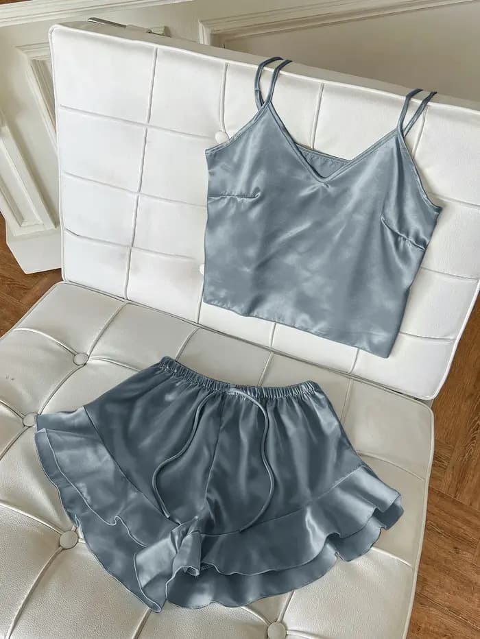 Ensemble pyjama en Satin uni, col en V, haut caraco, short à volants, vêtements de nuit pour femmes,
