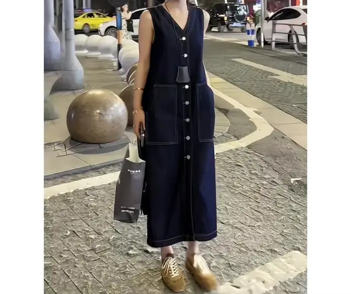 Robe en jean sans manches pour femme