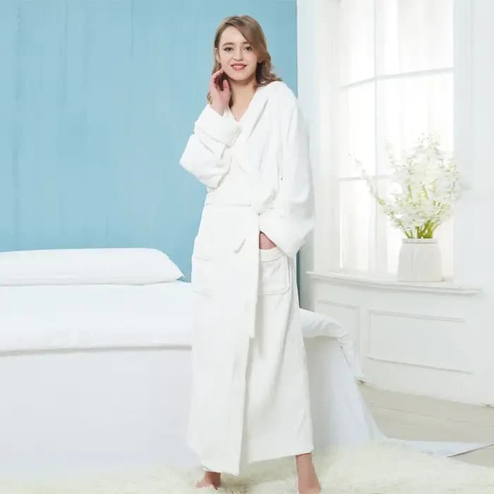 Peignoir à capuche pour homme