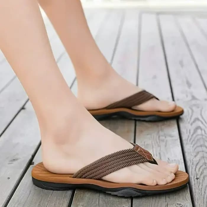 Pantoufles pour hommes tongs d'été nouvelle mode