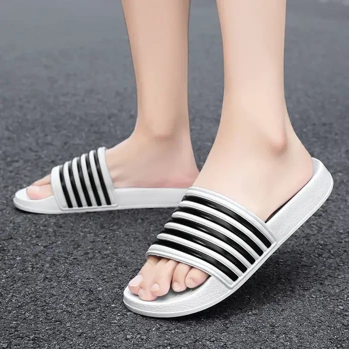 Chaussures pour hommes homme maison Plips Plops diapositives souples pantoufles antidérapantes intérieur extérieur EVA