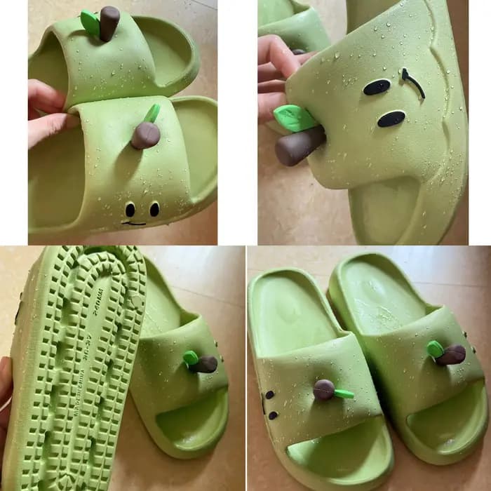 Mignonnes pantoufles en EVA à semelle épaisse motif pomme de dessin animé pour femmes
