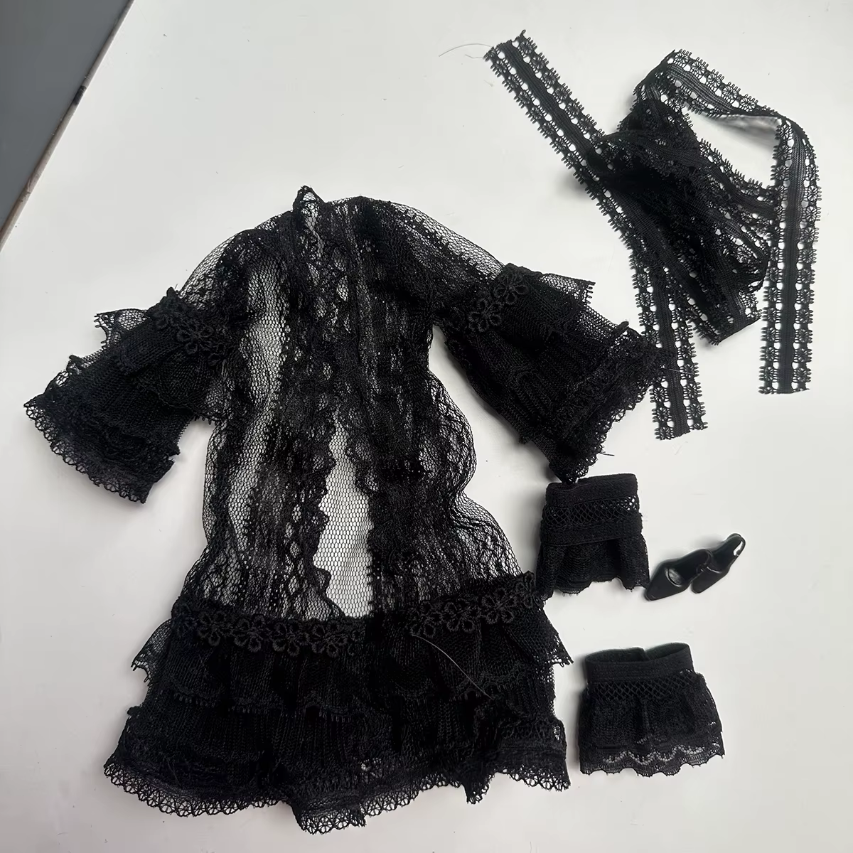 Peignoir en dentelle noire sexy Senior Sense, ensemble de pyjama rétro de style français pour poupée