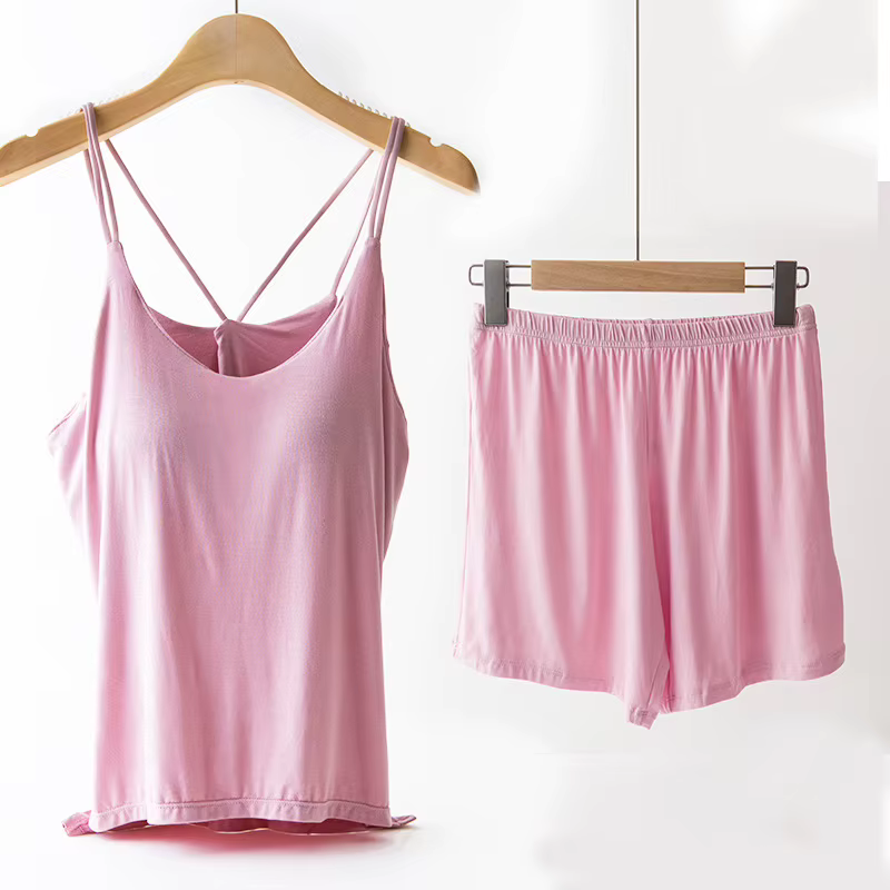Nouvel ensemble de pyjama sexy pour femmes, avec soutien-gorge, chemise à bretelles et short, en mod