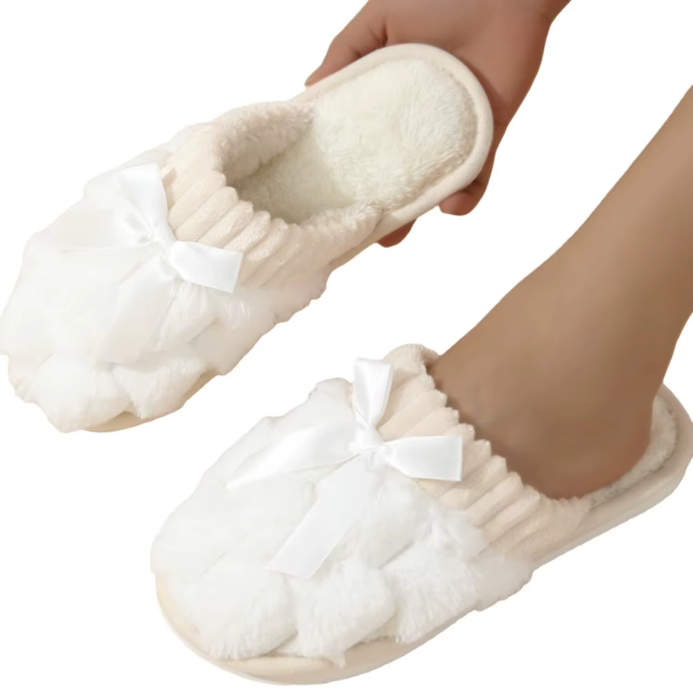 Pantoufles chaudes en fourrure douce et peluche pour femmes, pantoufles antidérapantes à talon plat,