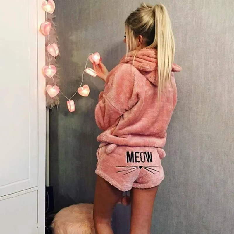 Ensemble de pyjama en velours chaud pour femmes, sweats à capuche et shorts, vêtements de nuit migno
