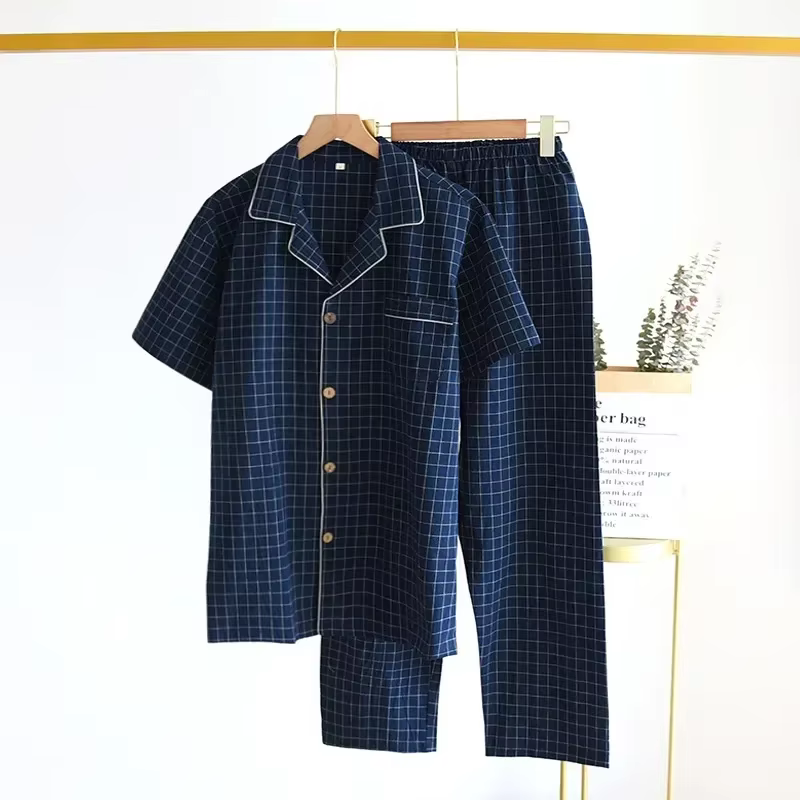 Pyjama Homme Printemps-Été 2026 – Ensemble Haut Manches Courtes et Pantalon en Coton Lavé à Carreaux