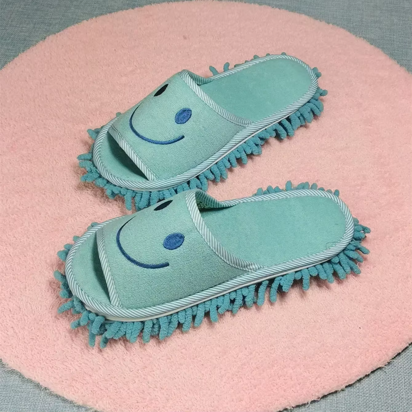 Pantoufles de nettoyage souriant pour vadrouille intérieure, Microscallor pour salon résidentiel, va
