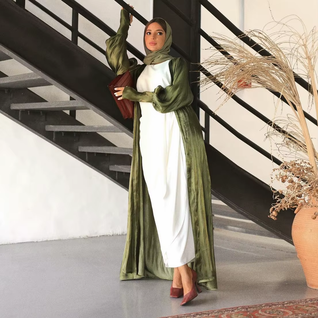 Robe cardigan en satin turc pour femme, vêtements d'extérieur musulmans, manches boutonnées, Dubaï, 