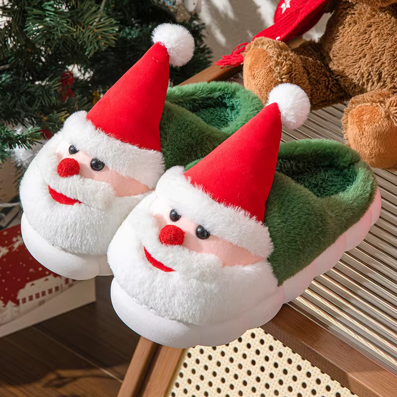 Pantoufles de noël en coton pour femmes et hommes, chaussures de maison chaudes d'hiver, dessin anim