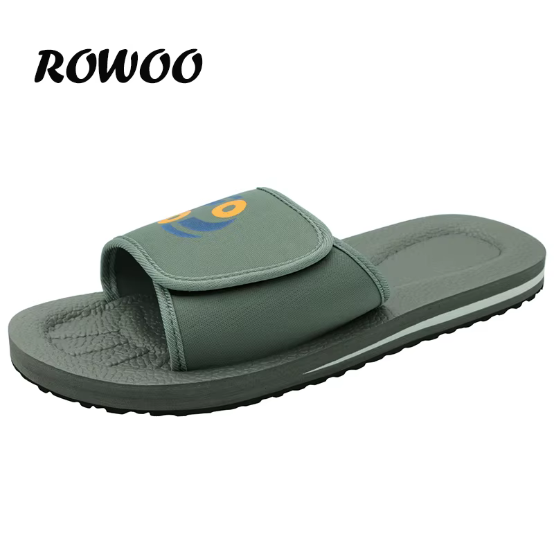 Chaussons de bain confortables pour hommes