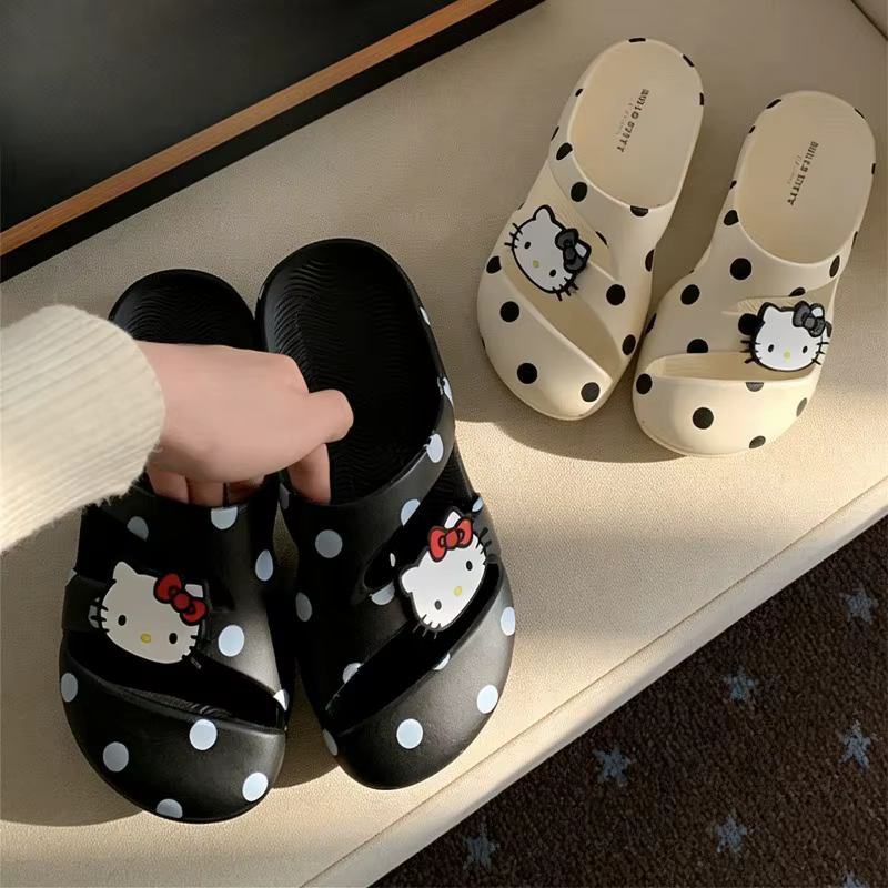 Pantoufles Hello Kitty avec impression de dessins animés Sanrio
