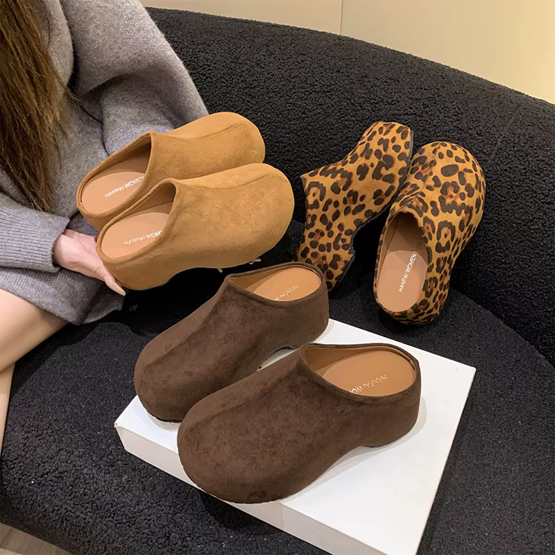 Sandales à enfiler à semelle épaisse pour femmes