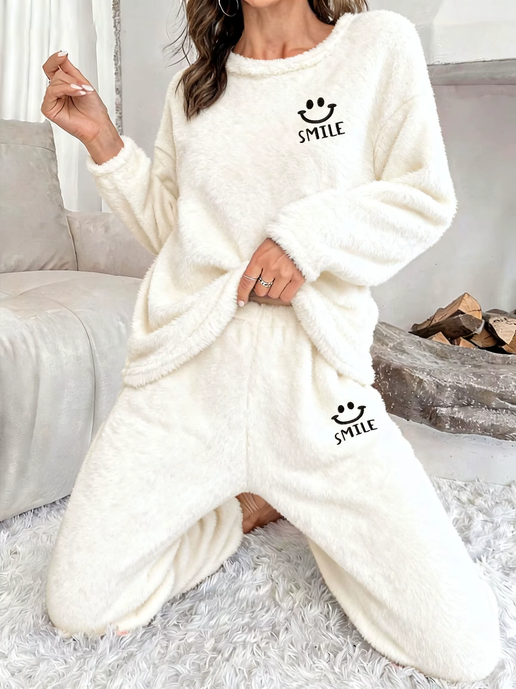 Ensemble de pyjama en velours pour femme