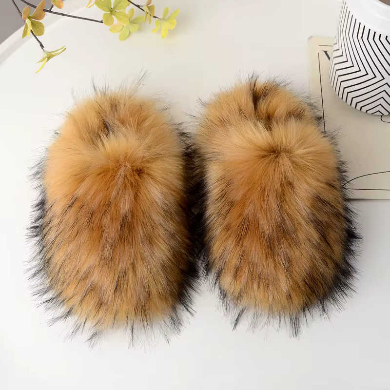 2025 nouveau Style pantoufles en fausse fourrure pour femmes automne/hiver maison