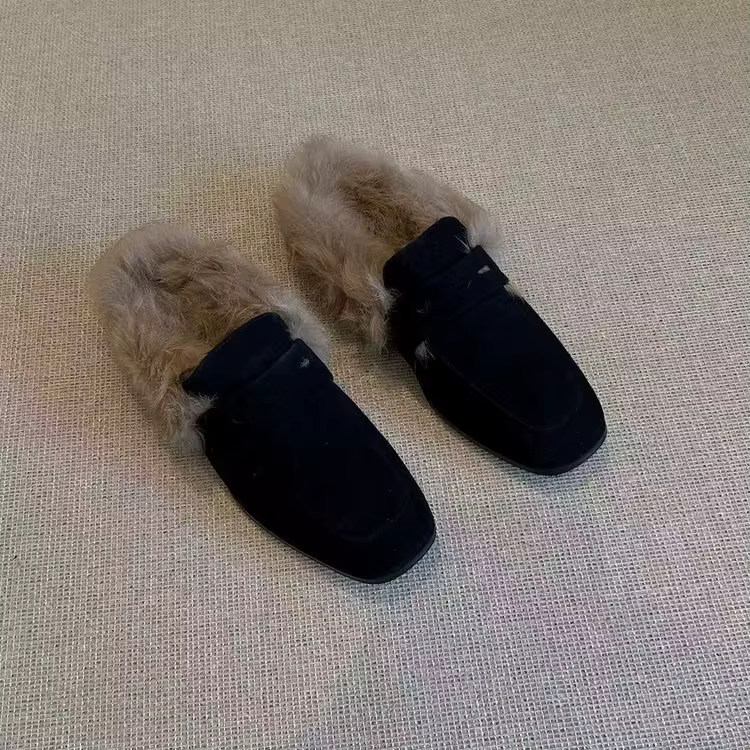 Pantoufles en fourrure pour femme