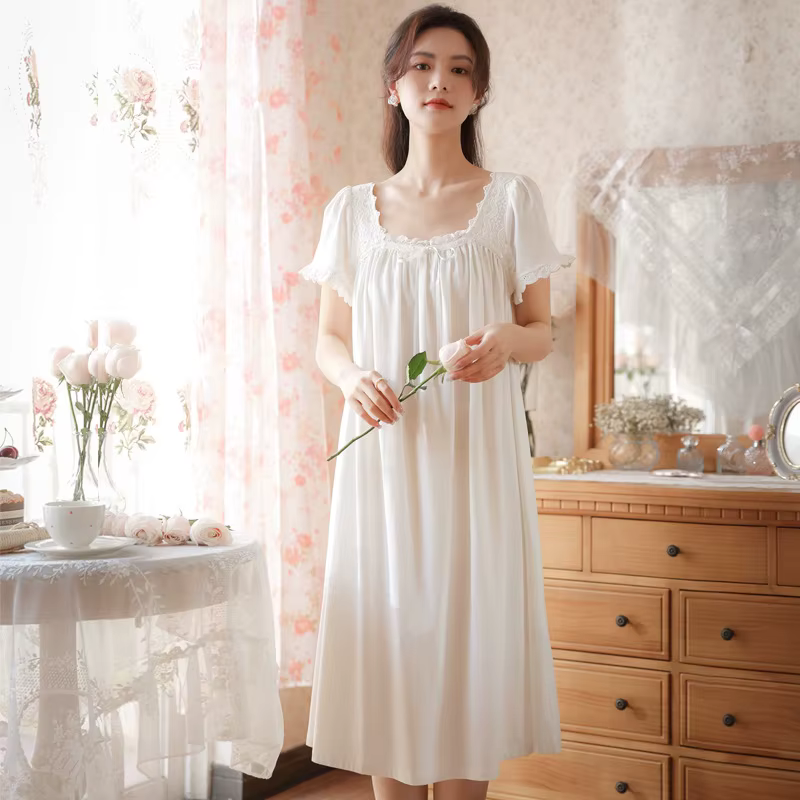 Femmes été manches courtes vêtements de nuit en coton dentelle française col carré chemise