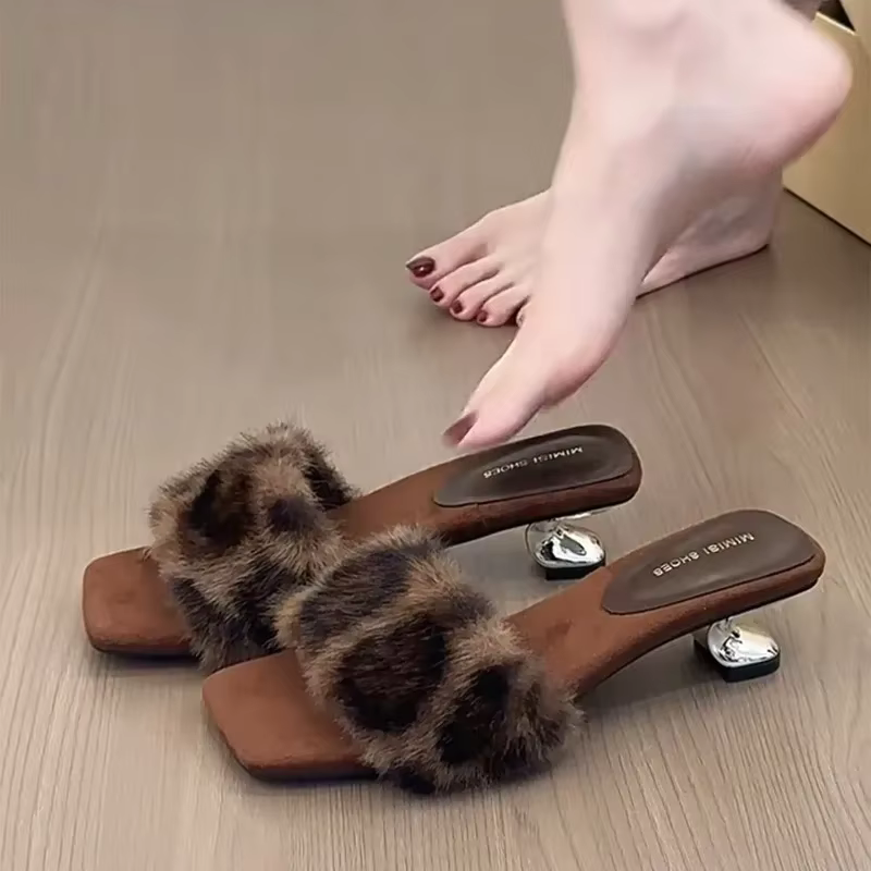 Mules en fausse fourrure pour femmes