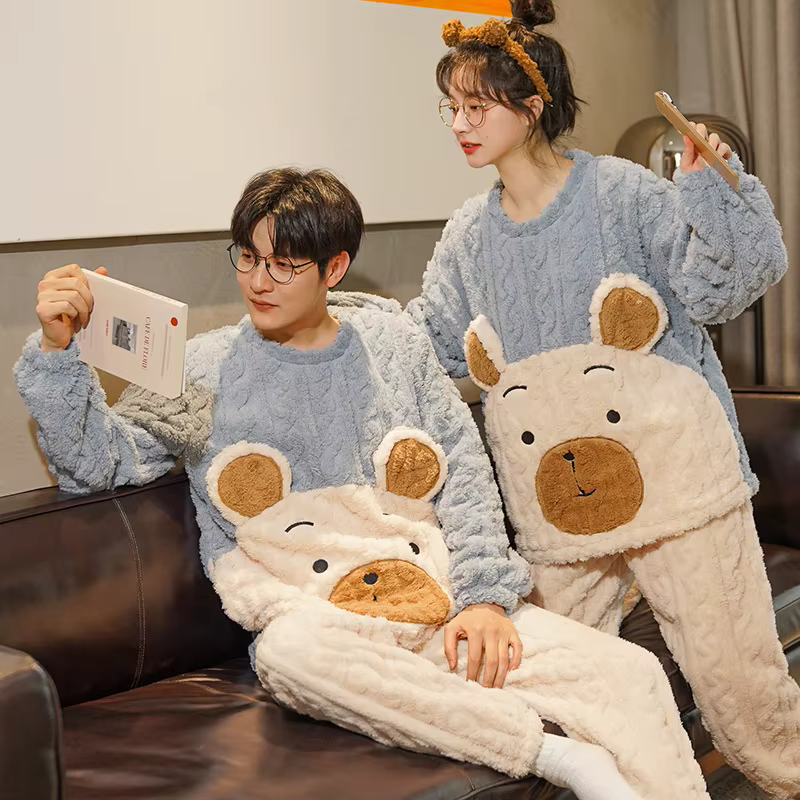 Ensembles de pyjamas de dessin animé coréen pour hommes et femmes