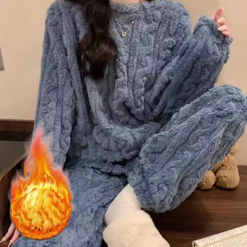 Ensemble pyjama chaud en velours de corail doux pour femmes