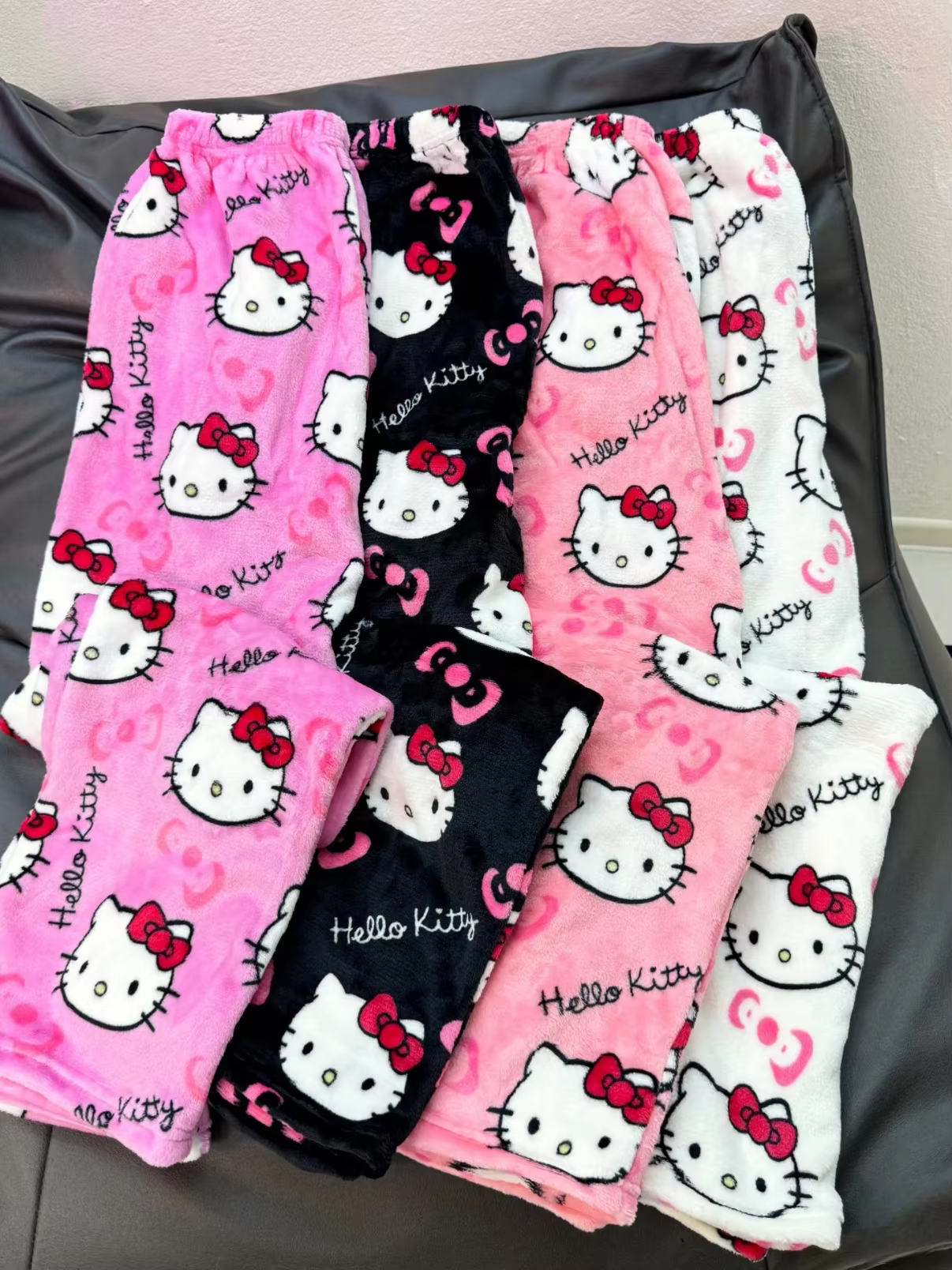 Nouveau Pantalon de Pyjama Hello Kitty 2026 pour Femme