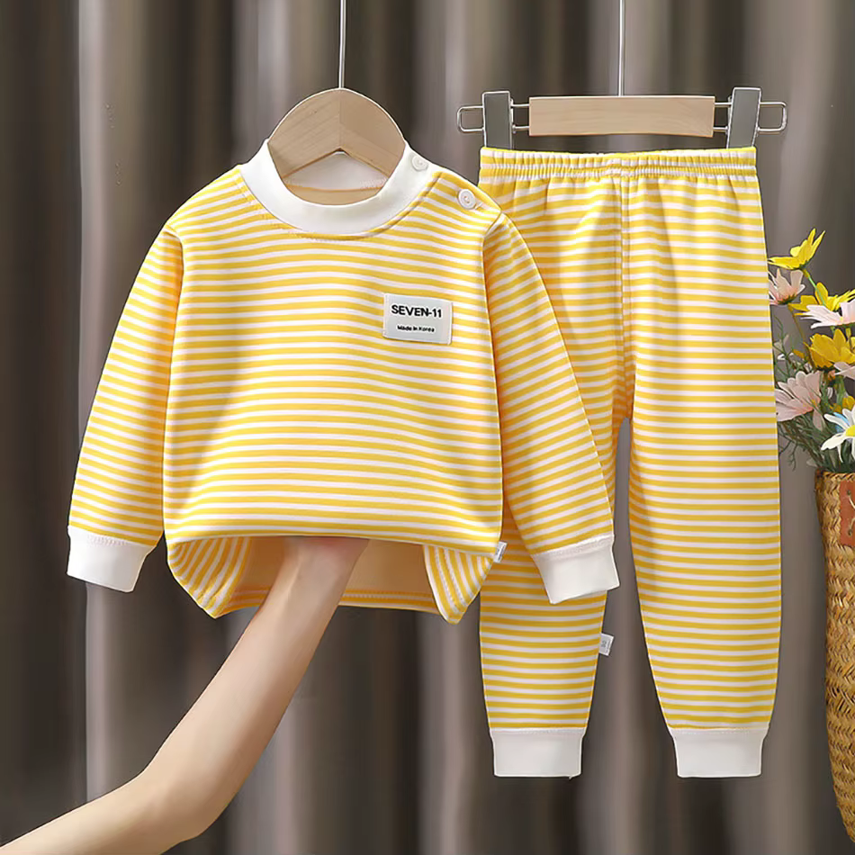 Ensemble de pyjama chaud doublé sourire pour bébé