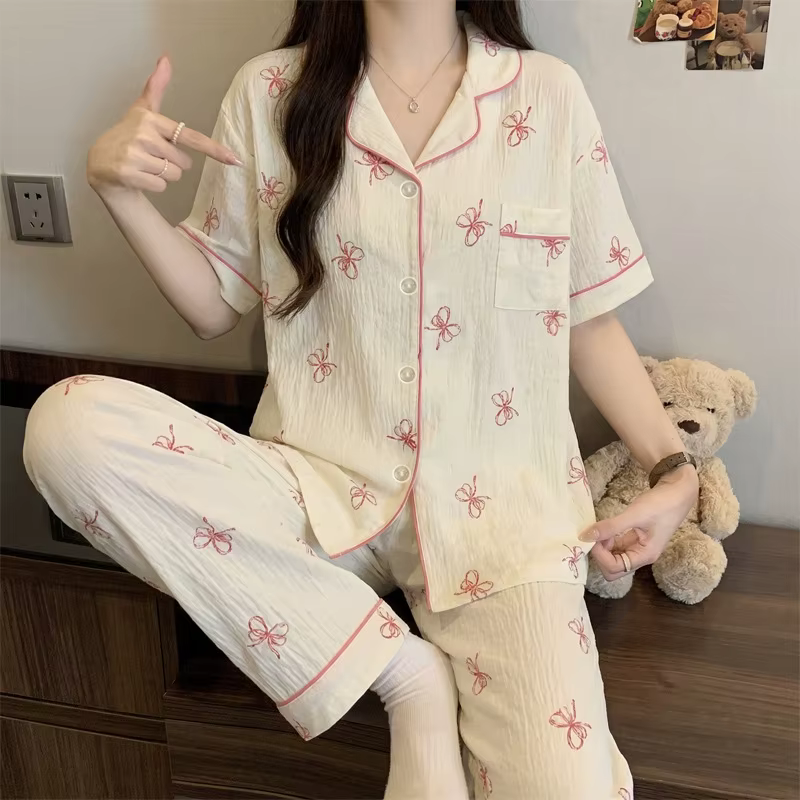 Pyjama doux à nœuds de style français pour femme : ensemble d'été à manches courtes et pantalon long avec imprimé nuage