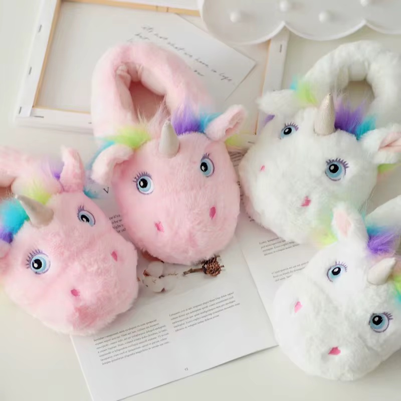 Chaussons d'intérieur en peluche pour femmes