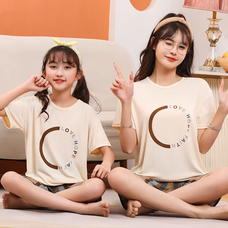 Pyjama d'été pour adolescentes