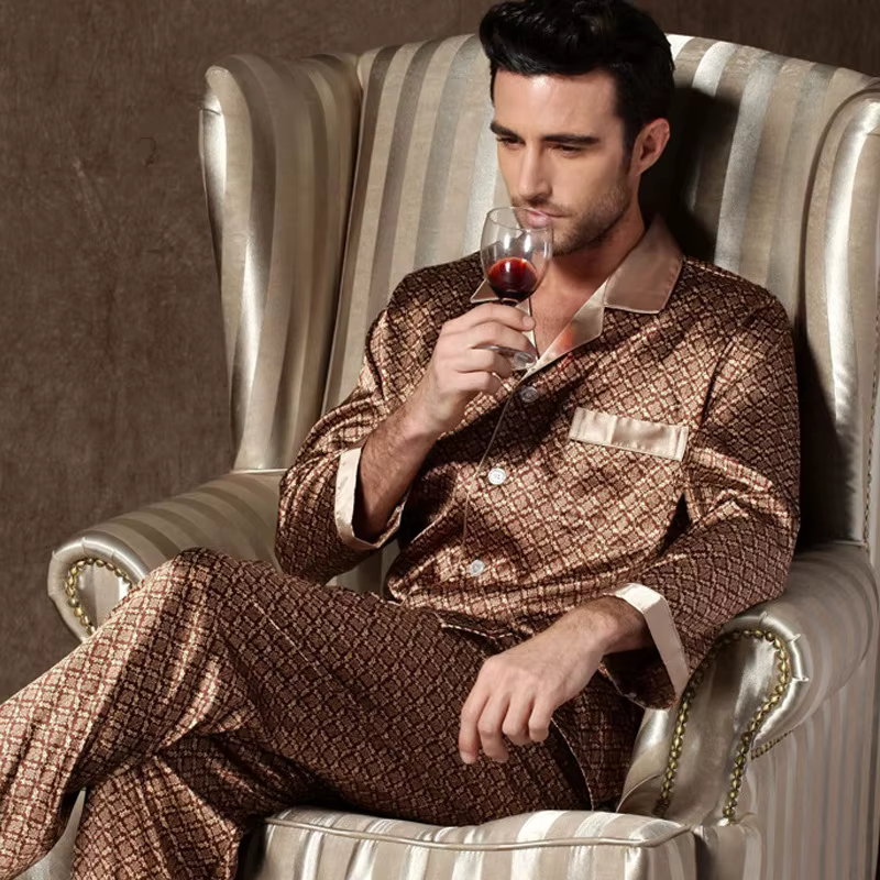 Manches longues hommes tache soie pyjama ensembles