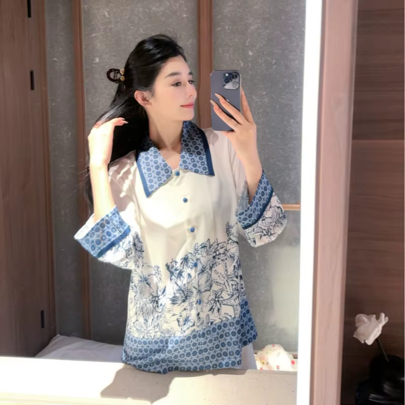 Pyjama en soie glacée pour femme