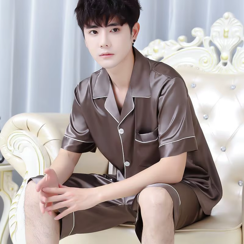 Pyjama en soie glacée pour homme - Ensemble d'été léger avec haut à manches courtes et short ample - Grande taille - Tendance jeunesse