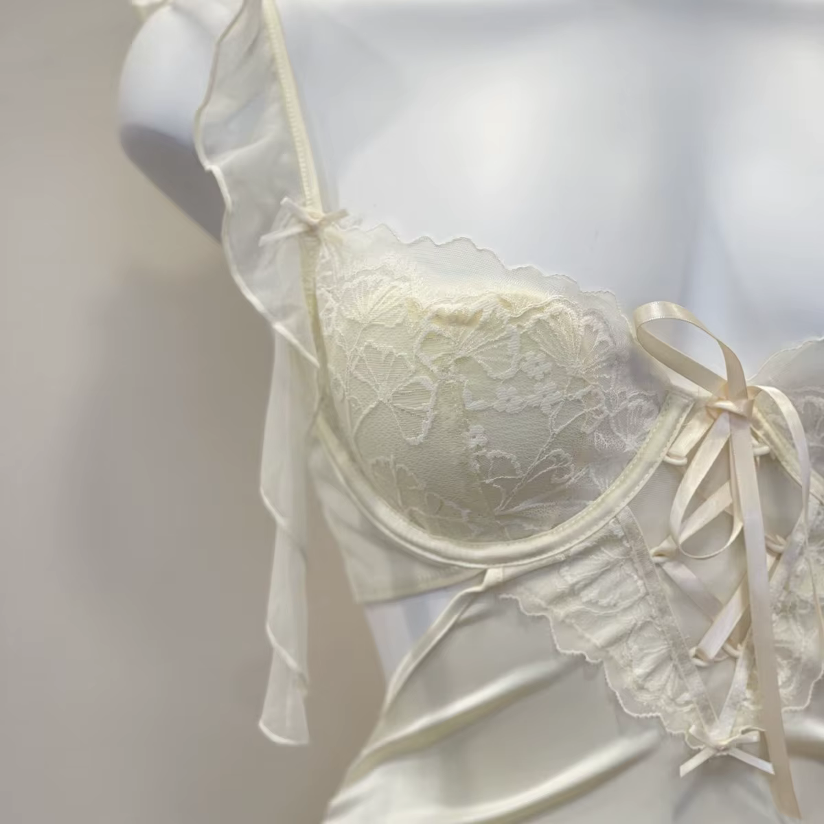 Nouvelle collection de vêtements de nuit pour femmes : chemises