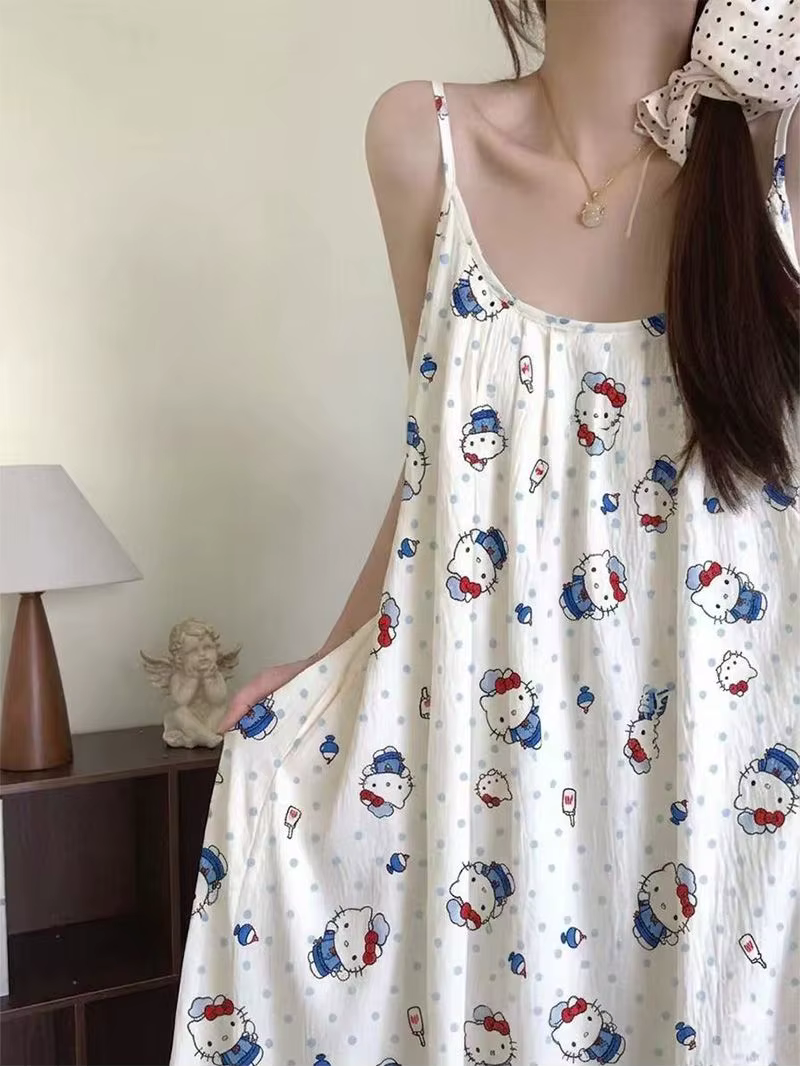Robe de nuit mi-longue Hello Kitty pour femme avec soutien-gorge intégré